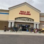 Retailers in Mall of Peddlers Get Ready for Snowbirds